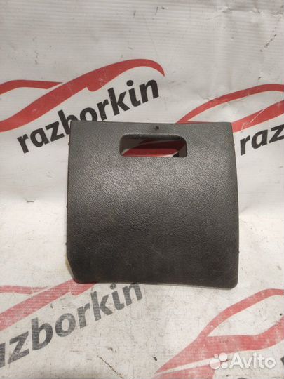 Крышка блока предохранителей Opel Vectra B 1.8