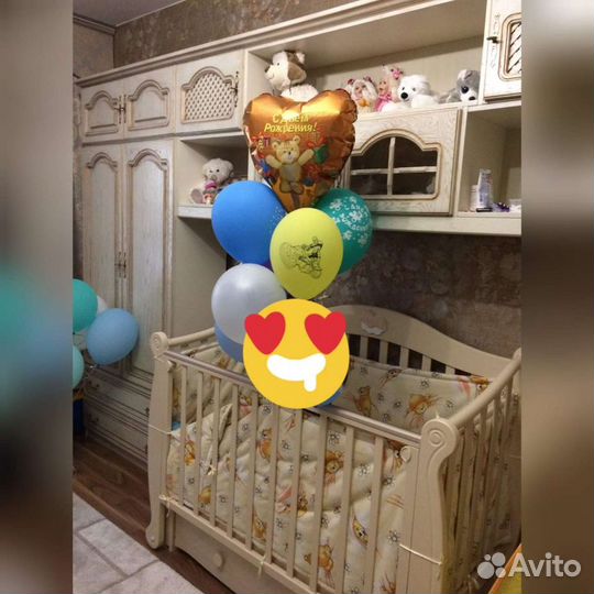 Детская кроватка с продольным маятником