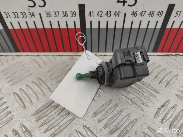 Корректор фар для Volkswagen Golf 4 1J0941295B