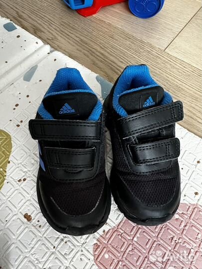 Кроссовки детские adidas 21 размер