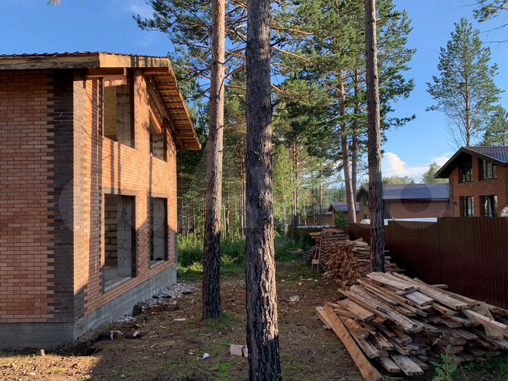 Дом 134 м² на участке 5 сот.