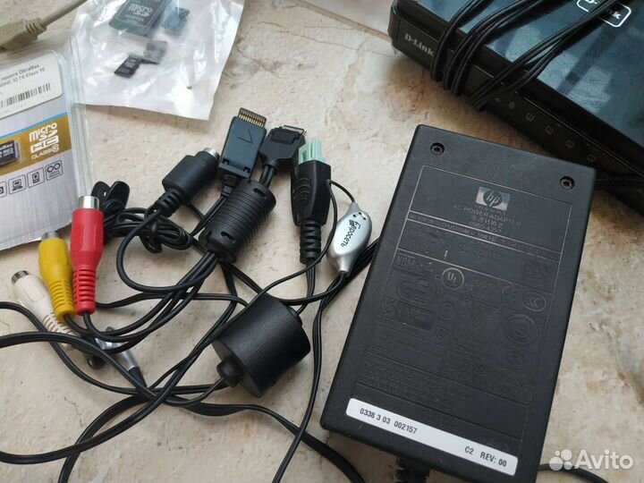 Куча электроники модемы разъемы