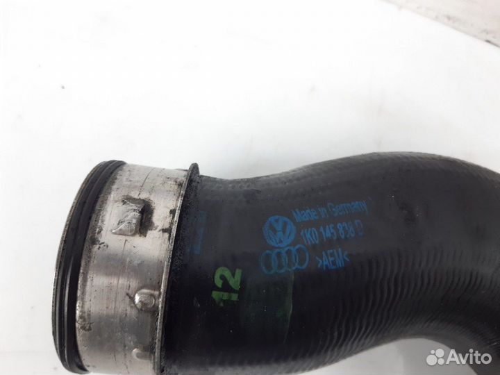 Патрубок интеркулера Volkswagen Touran 2.0 TDI BKD