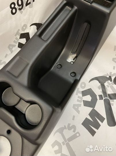 Подлокотник Нива тюнинг