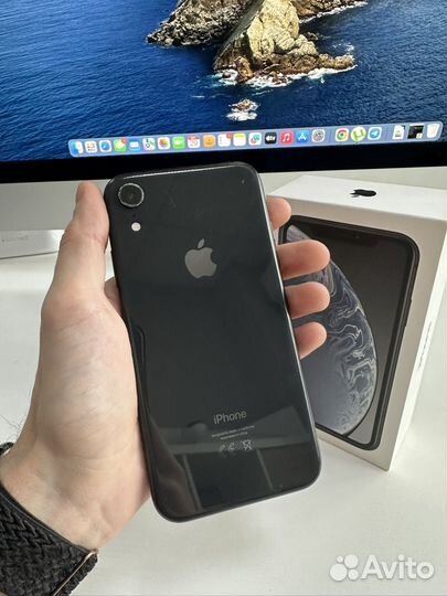 iPhone Xr, 64 ГБ