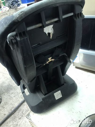 Автокресло Emily