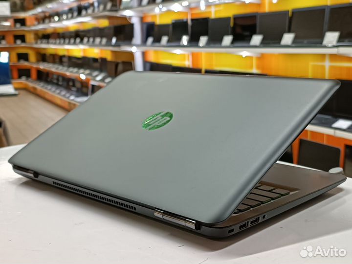 Ноутбук HP 15.6