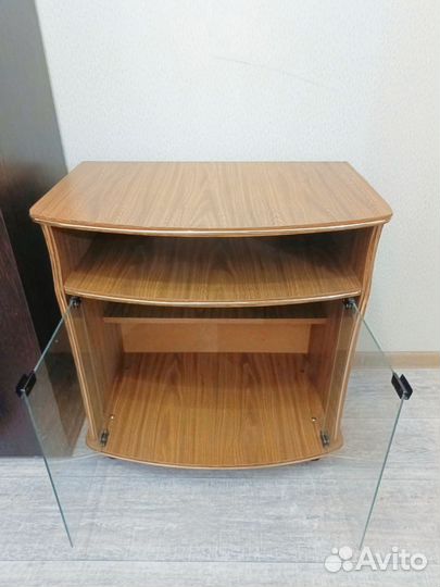 Тумба под телевизор