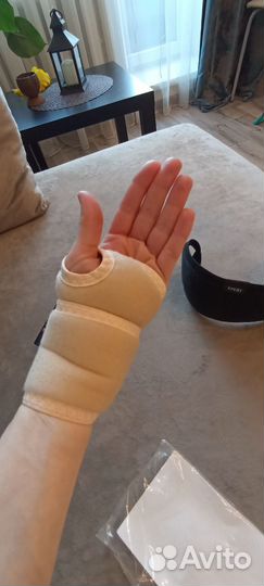 Бандаж на лучезапястный сустав