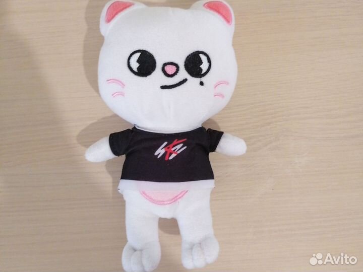 Stray kids игрушки хенджин джиннирэт