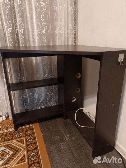 Угловой письменный стол бу