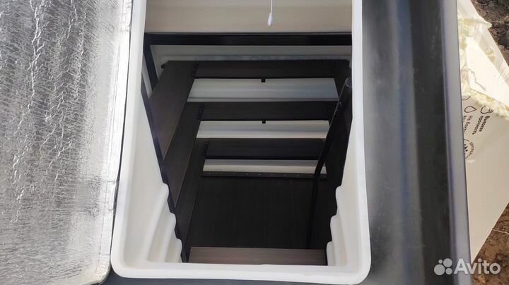 Пластик погреб