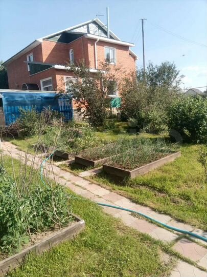 Дом 200 м² на участке 15 сот.