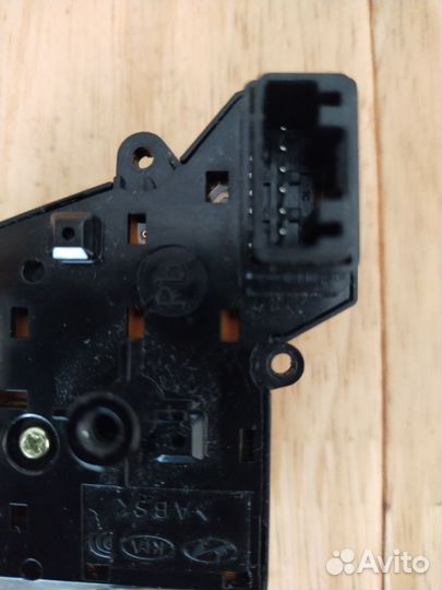 Джойстик на руль хюндай Солярис