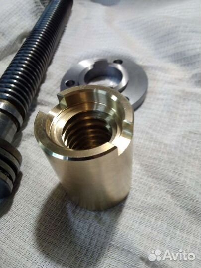 Токарь, фрезеровщик