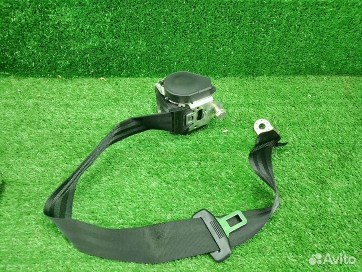 Ремень безопасности задний правый Audi A4 8E 3932