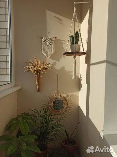 Полка подвесная