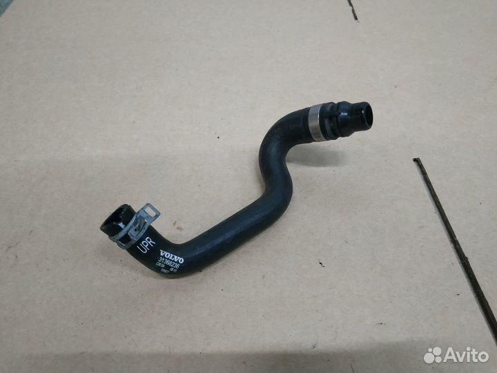 Volvo XC90 2015- XC60 шланг охлаждения