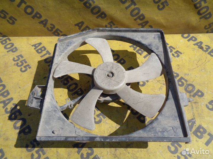 Диффузор с вентилятором Mazda Familia