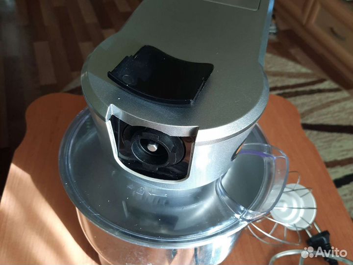 Кухонная машина redmond