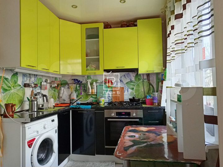 3-к. квартира, 49,7 м², 1/5 эт.