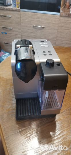 Капсульная кофемашина delonghi nespresso