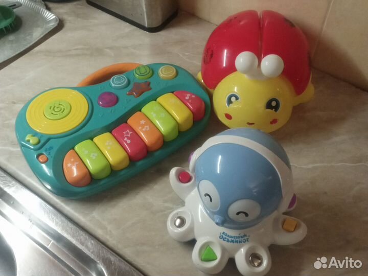 Детские развивающие игрушки пакетом