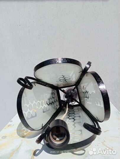 Светильник