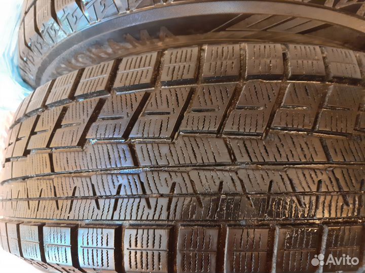 Yokohama Ice Guard IG60 215/60 R17