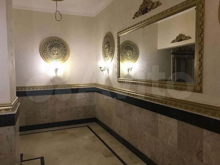 3-к. квартира, 92 м², 9/17 эт.