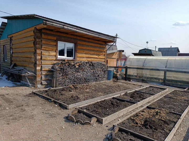 Дом 42 м² на участке 5,3 сот.