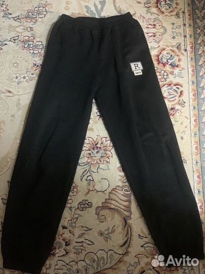 Спортивные штаны