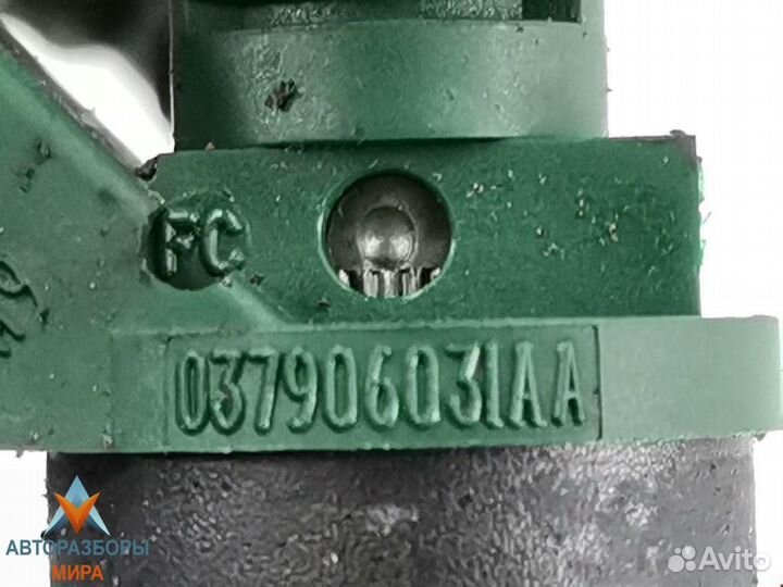 Топливная рампа Audi A3 8L 1998