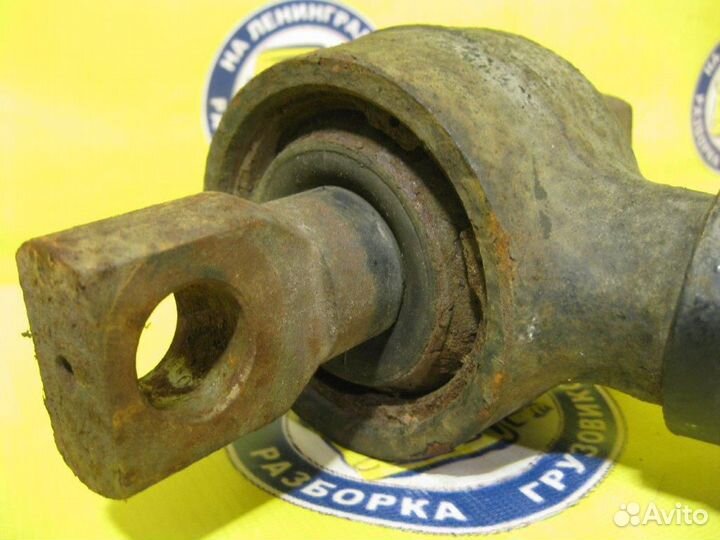 Тяга V-образная 1390932