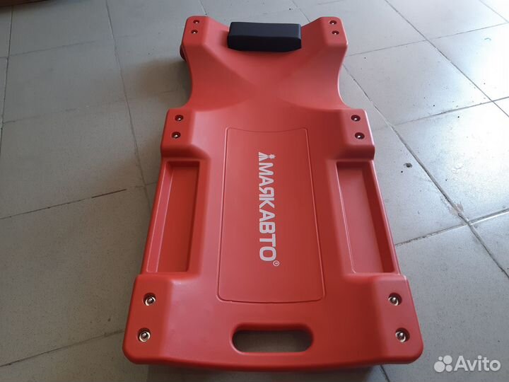 Лежак для механика