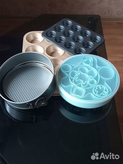 Силиконовые и металлические формы для выпечки