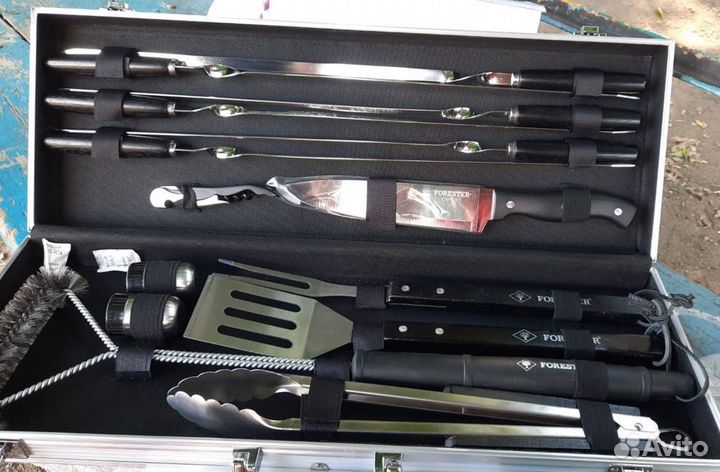 Набор для гриля: Вилка, Щипцы, Шампуры,14 пр кейс