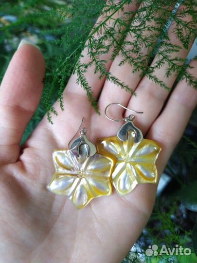 Серьги с перламутром