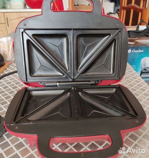 Бутербродница/сэндвичница электрическая