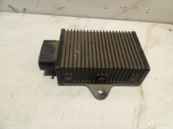 Блок управления форсунками Mitsubishi Pajero Pinin