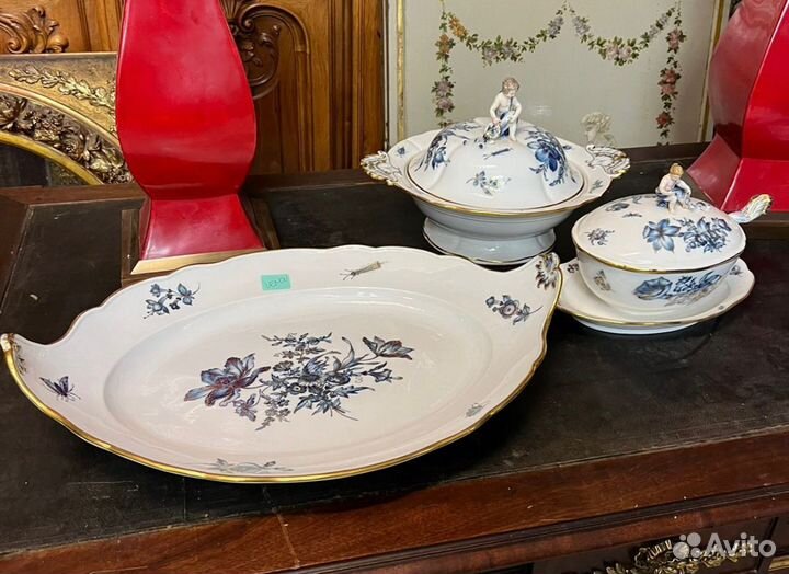 Столовый сервиз 