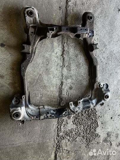 Подрамник hyundai tucson 2004 2010