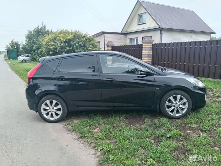 Hyundai Solaris 1.6 AT, 2012, 159 000 км