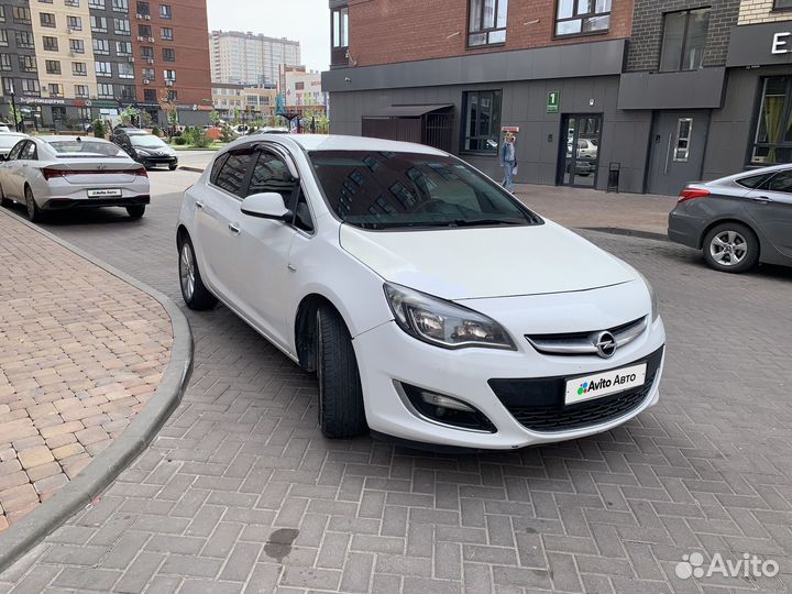 Opel Astra 1.6 AT, 2012, 175 000 км