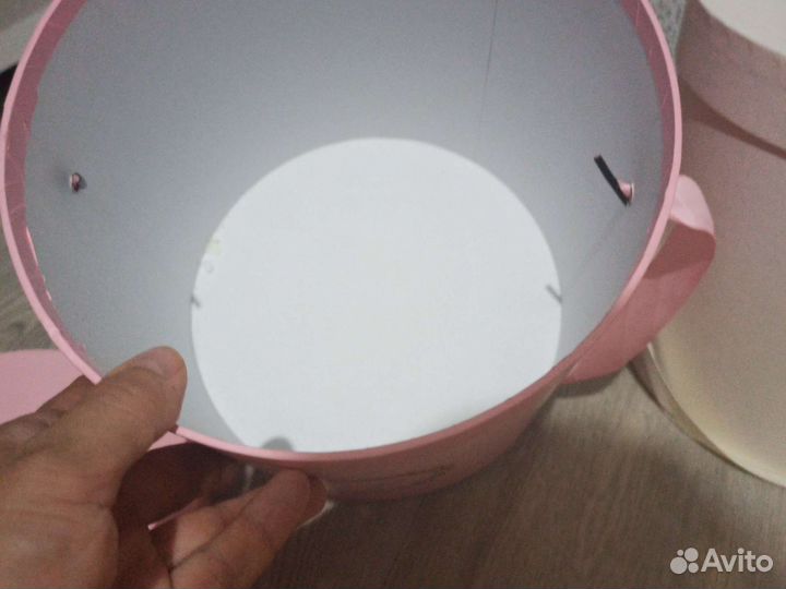 Подарочная шляпная коробка