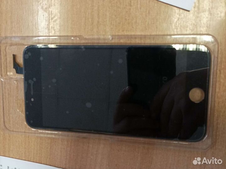 Дисплей на iPhone 6 plus