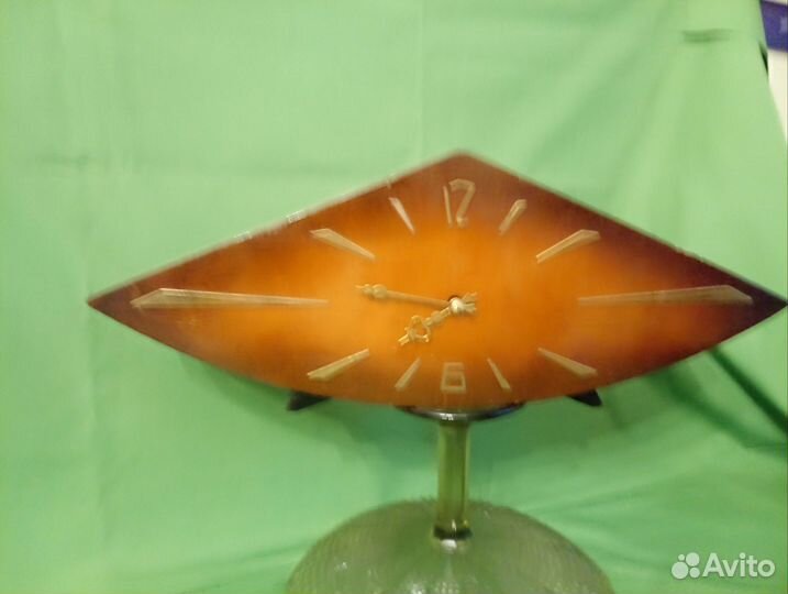 Часы весна механические СССР рабочие