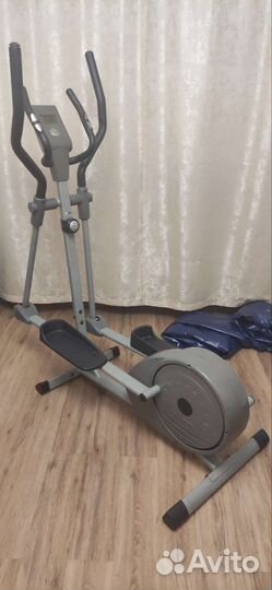 Эллиптический тренажер Torneo Festo C-307