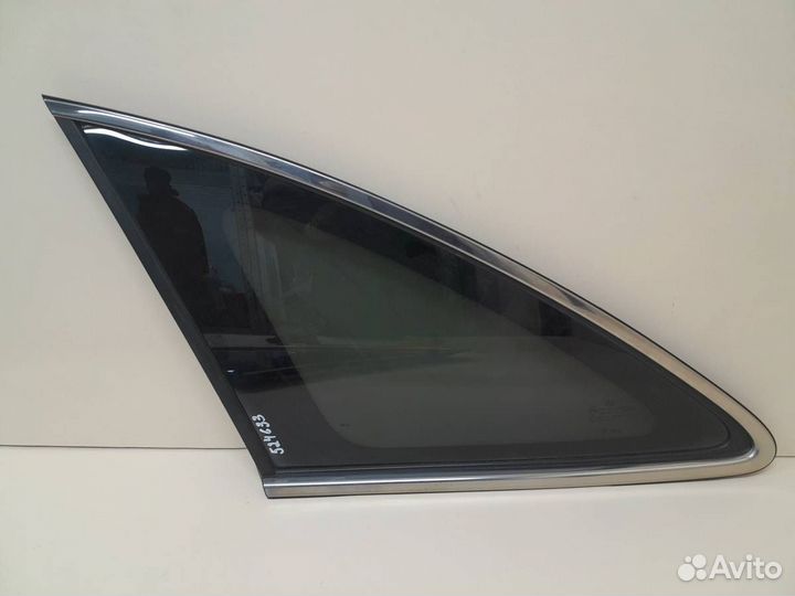 Стекло кузовное глухое левое Hyundai ix55 2007-201