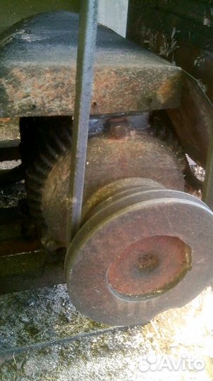 Деревообрабатывающий станок